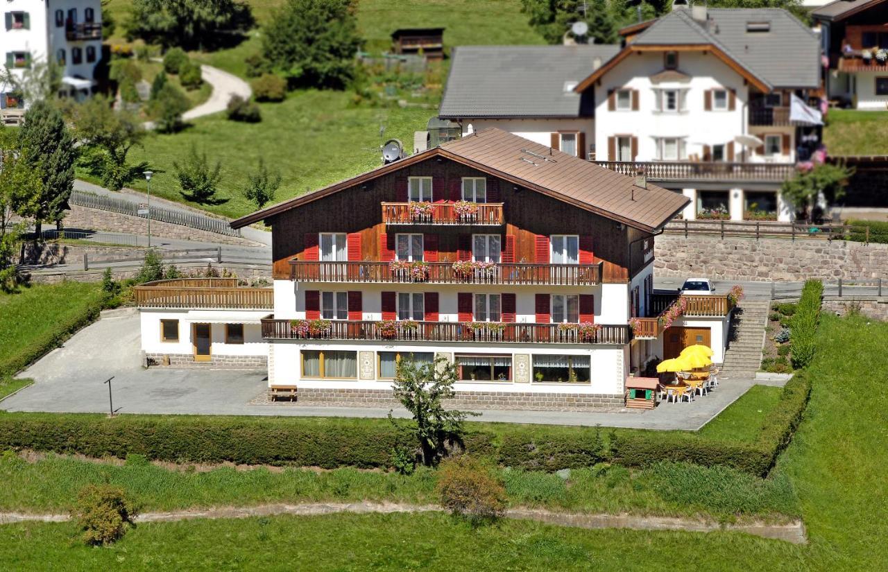 Dolomitenblick 오르띠세이 외부 사진