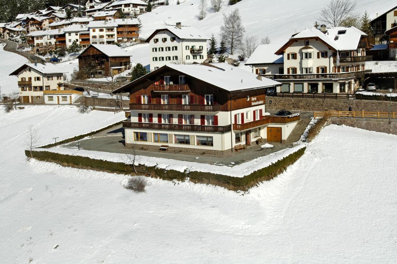 Dolomitenblick 오르띠세이 외부 사진